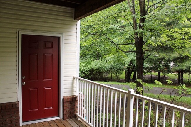 Photo - 120 Forest Dr