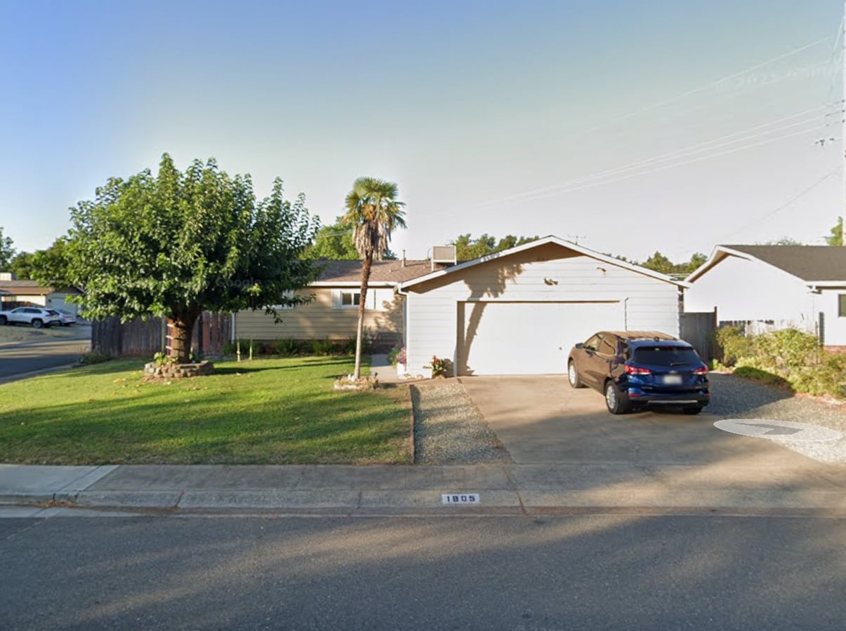 Photo - 1805 Pinon Ave
