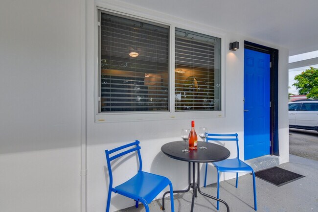 Photo - 412 NE 4th Ave Unit ID1306995P