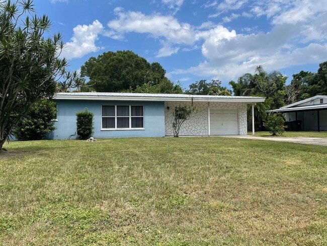 Building Photo - 177 E Laila Dr