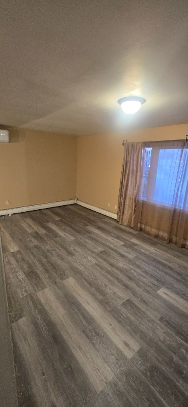 Photo - 3-25 B 46 St Unit 2