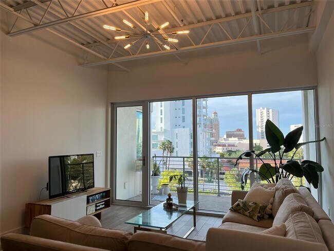 Photo - 332 Cocoanut Ave Unit 507