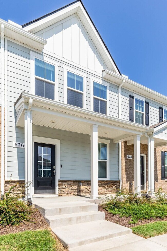 Photo - 626 Longtail Ln