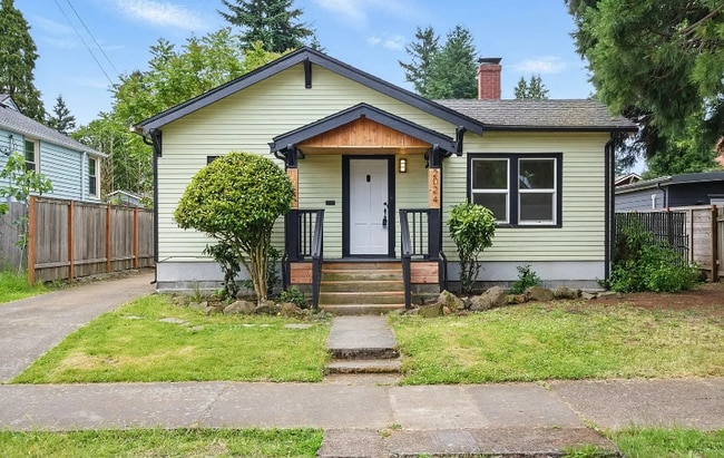 Photo - 2024 NE Highland St Casa
