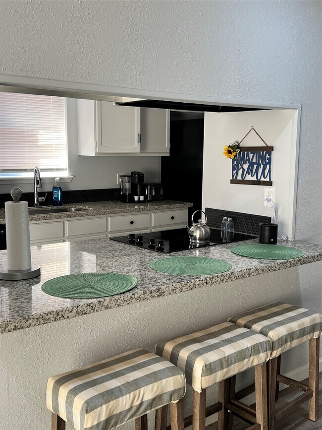 Photo - 11727 Scottsdale Dr