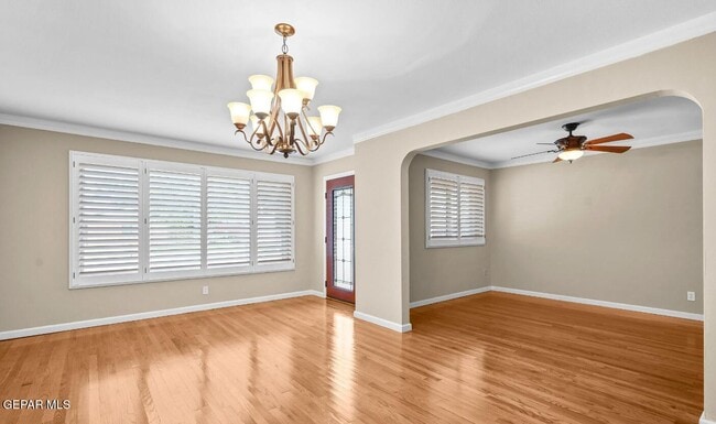 Photo - 8398 Beverly Pl