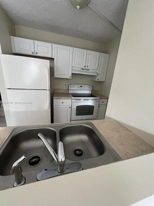 Photo - 2701 Riverside Dr Unit 308-B