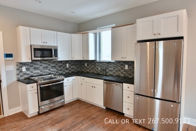 Gorgeous Two Bedrooms. Great Location. - Gorgeous Two Bedrooms. Great Location. Apartment Unit 4B