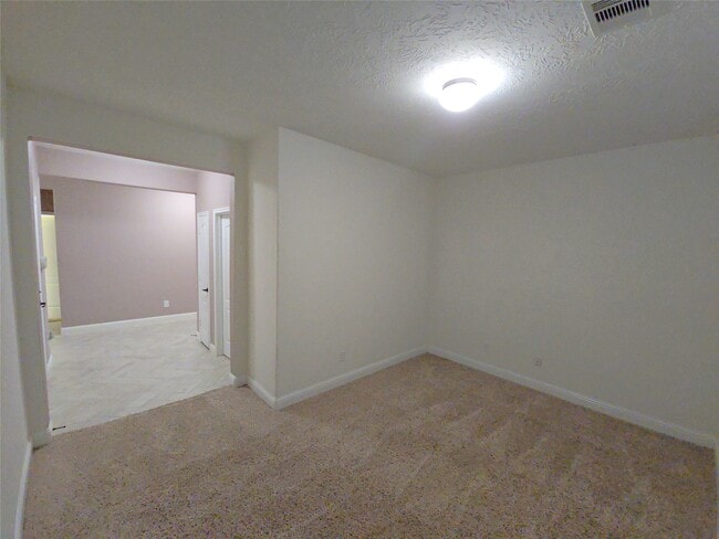 Photo - 16014 Peach Bluff Ln