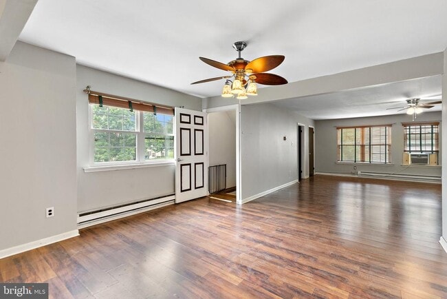 Building Photo - 193 Stirling Ct Rental