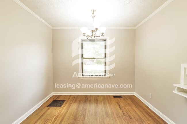 15 Ridgecrest Rd