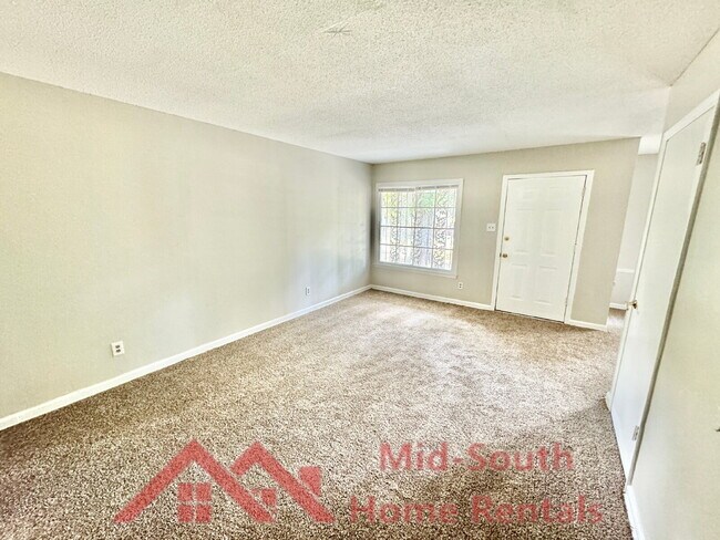 2168 Carnes Ave