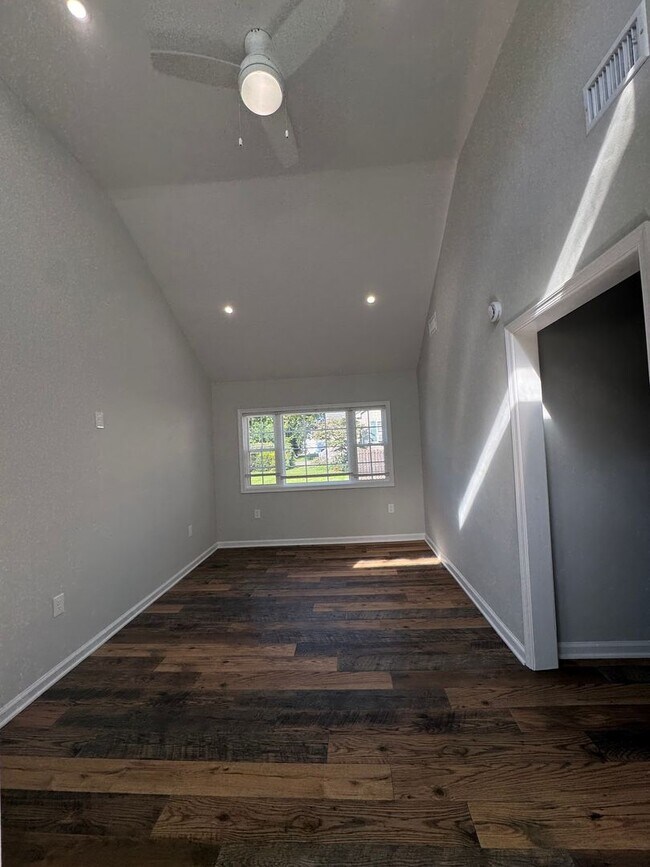 4793 W Lincoln Hwy Unidad 4793 W Lincoln Highway-House