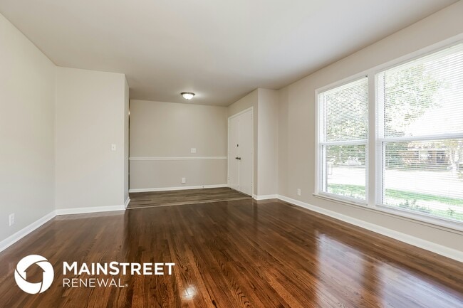 Photo - 7925 Stallion Dr