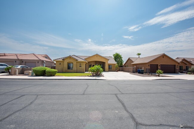 Building Photo - 3627 S Tillman Way Rental