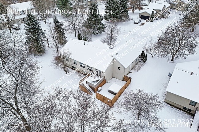 Photo - 8080 Tillicum Grove NE