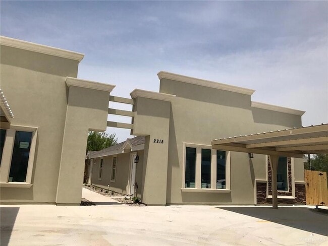 Building Photo - 2215 Taxco Ct Unit 4