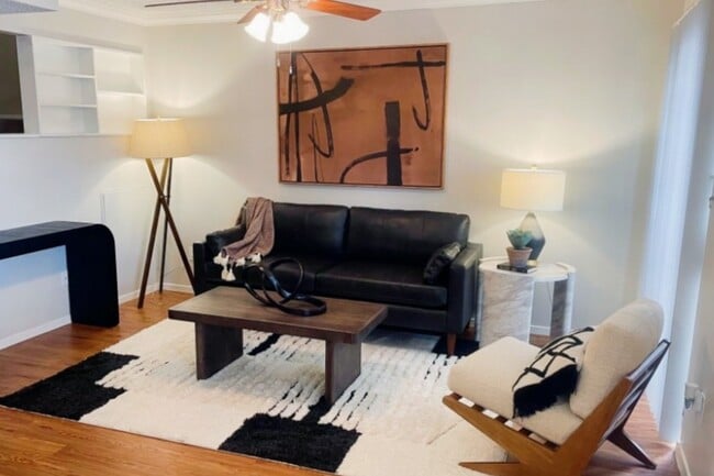 Autumn Chase Apartments