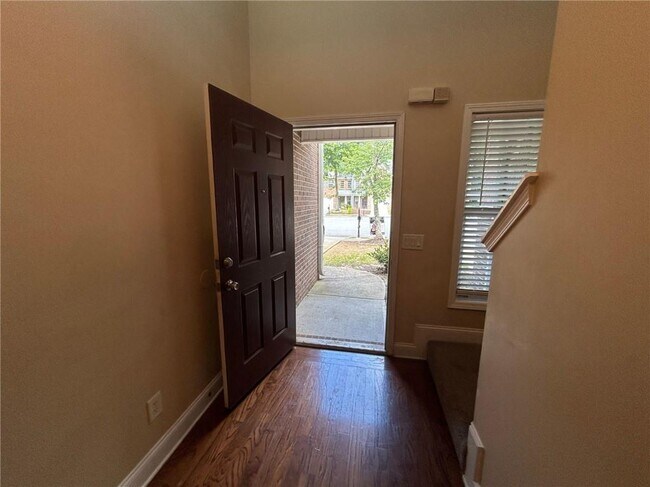 Photo - 3233 Glenloch Pl