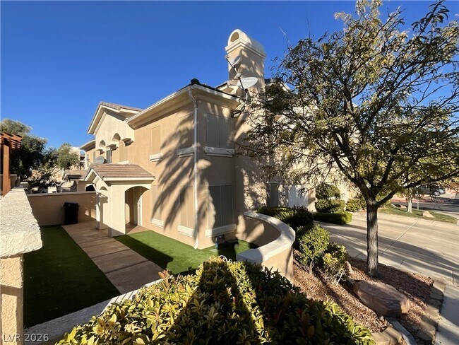 Photo - 509 Amber Sunset St