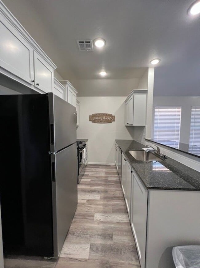 Photo - 1212 SW Oklahoma Ave Unidad Apt A