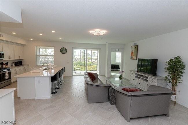 Photo - 16572 Kingwood Ln Unit 3611