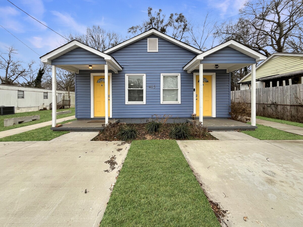 Photo - 415 Highlawn Ave