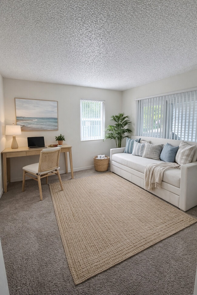 Den/Secondary Bedroom