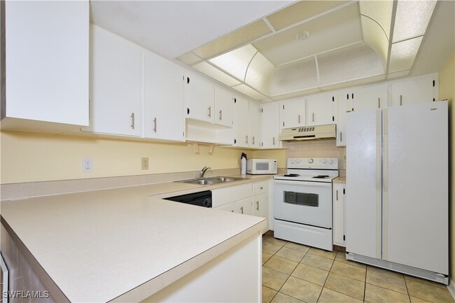 Photo - 12481 McGregor Blvd Unit 17