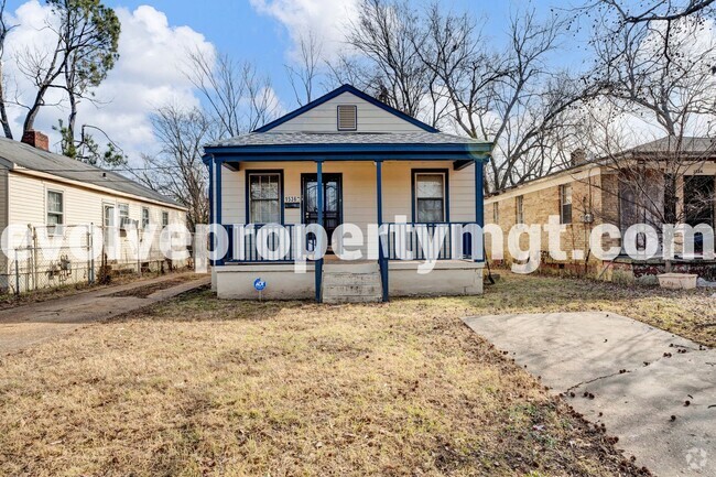 Building Photo - FULLY LOADED 3/2 IN GREAT LOCATION Rental