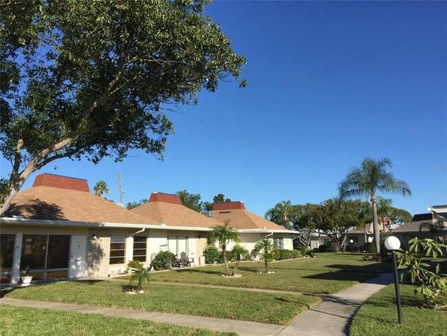 4345 Tahitian Gardens Cir Unit E