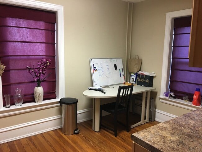 Photo - 813 Greenwood Ave Unit 2nd Floor