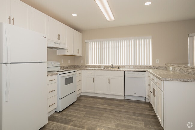 1BR, 1BA - 622SF