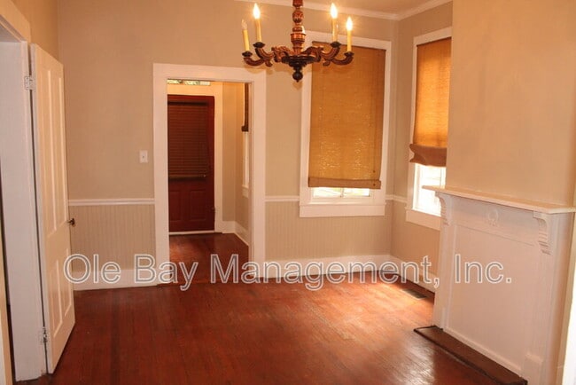 Photo - 1502 Church St