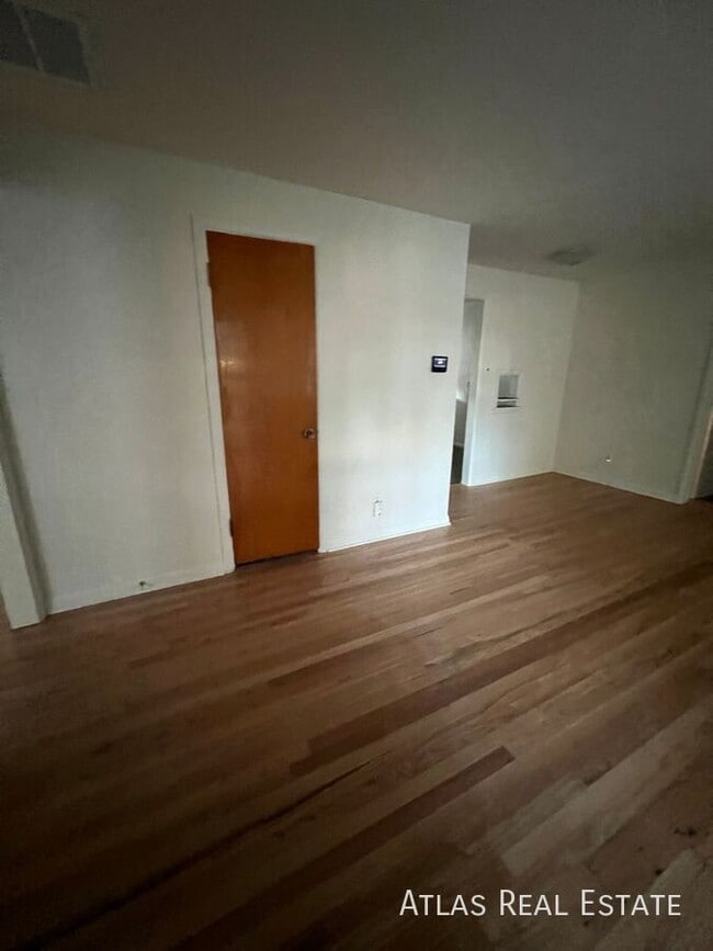 Photo - 5110 S Pearl St