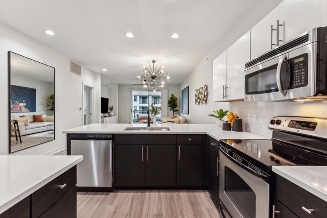 Building Photo - Broadstone on Trinity Rental