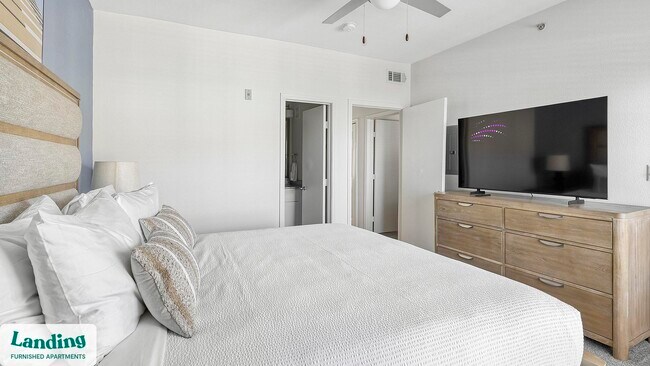 Photo - 9510 Westpark Dr Unit 4153