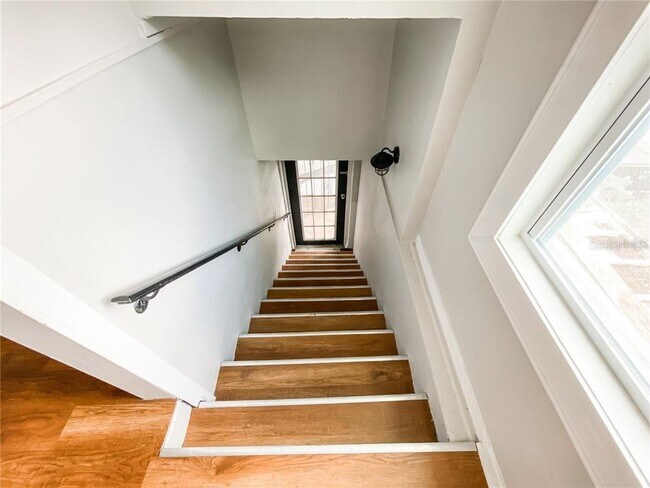 Photo - 1920 W Columbus Dr