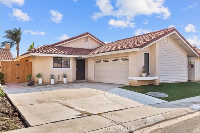 Photo - 162 Mistletoe Dr House