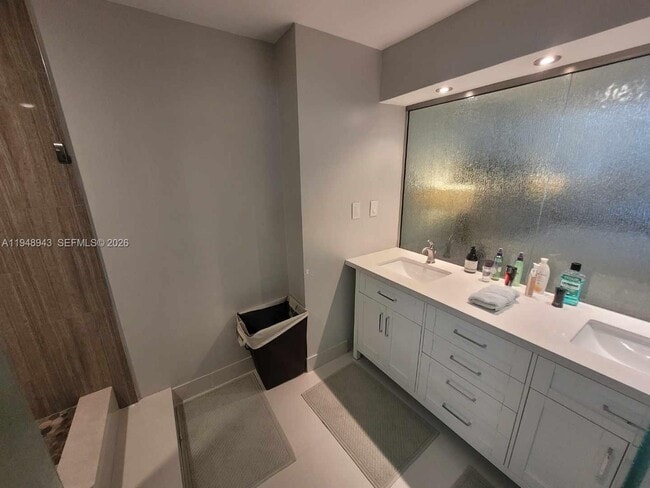 Photo - 18071 Biscayne Blvd Unit 1801