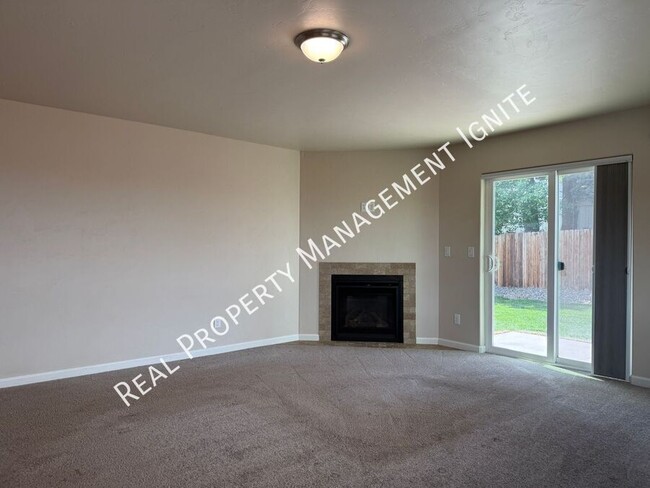 Photo - 64625 Wood Ave