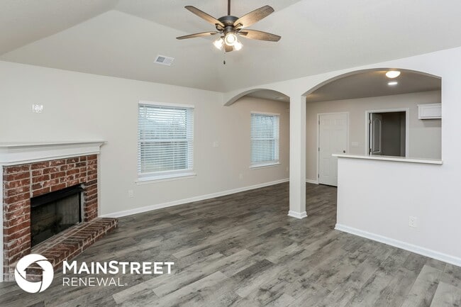 Photo - 10426 Redmond Cir N