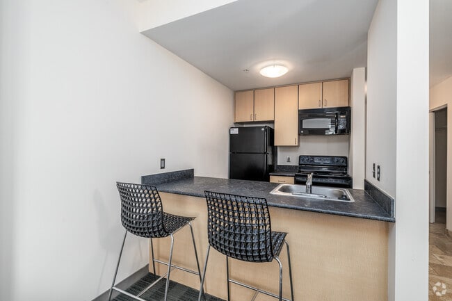 Terrace - 3BR, 2BA - 1,134SF - Dining Area