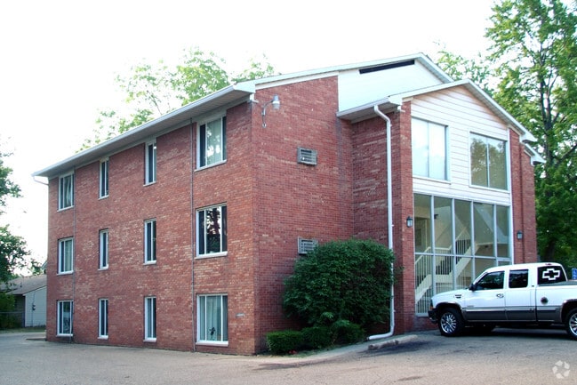 Maplebend Apartments
