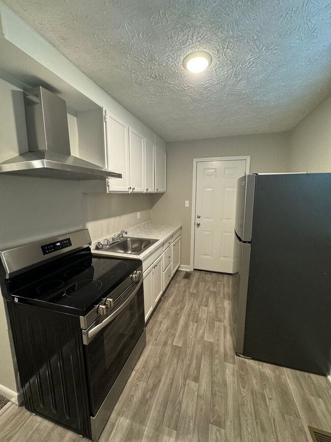 Building Photo - 111 S 4th St Unit B