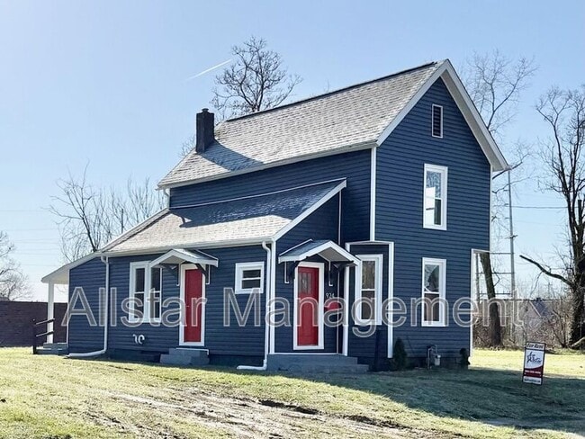 Building Photo - 924 Spring Ave NE