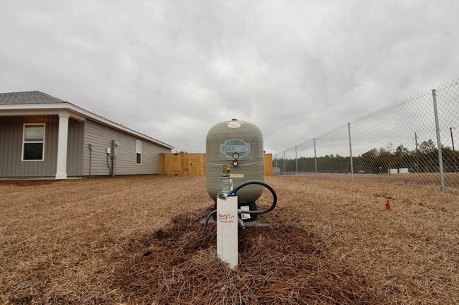 Photo - 5380 Highview Dr