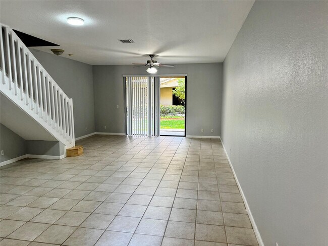 Photo - 4219 Vineyard Cir