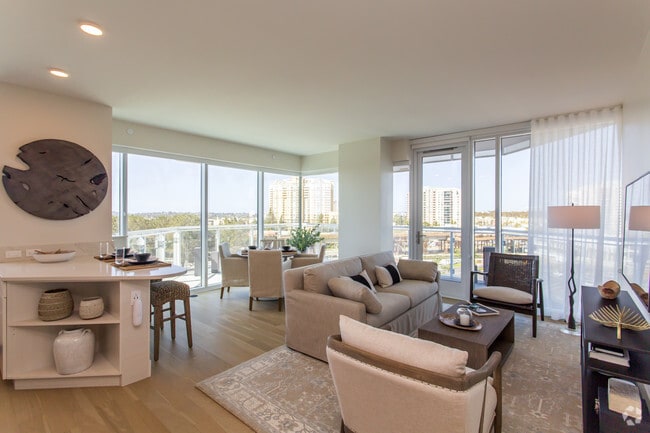 2 BR, 2 BA - 1160 SF
