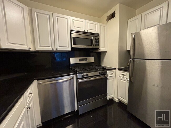 Photo - EAST 63 STREET Unit 1G